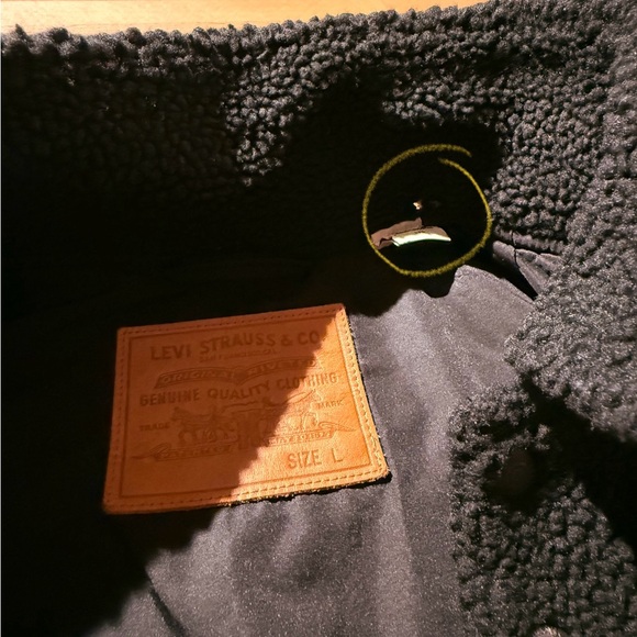 Levis Black Sherpa Jacket Men’s - Picture 9 of 10